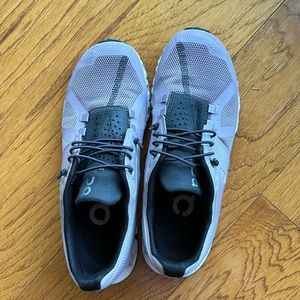 On cloud sneakers, size 8